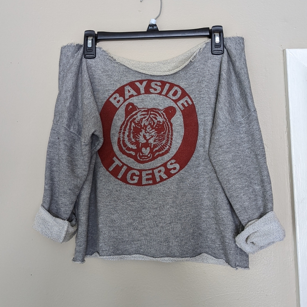 Kelly Kapowski Saved by the Bell sweatshirt